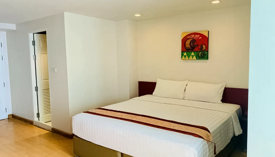 هتل آی رزیدنس ساتورن بانکوک